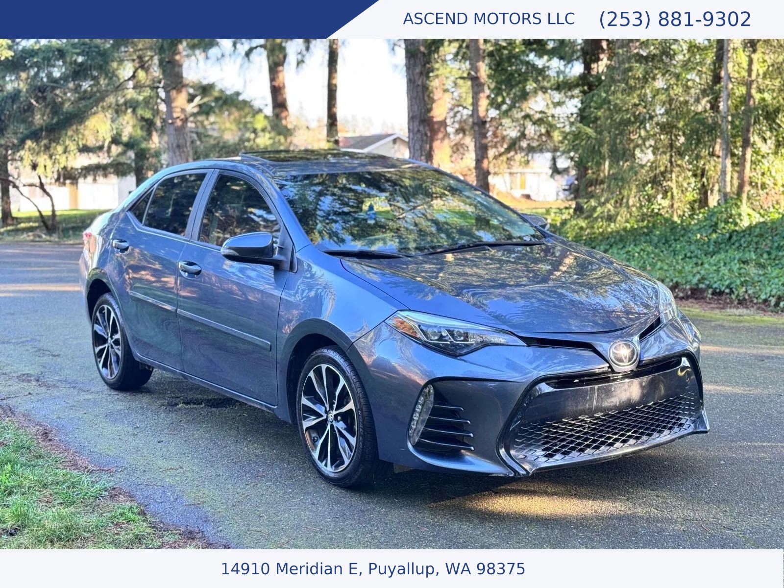 Used 2018 Toyota Corolla SE w/ SE Premium Package image 7
