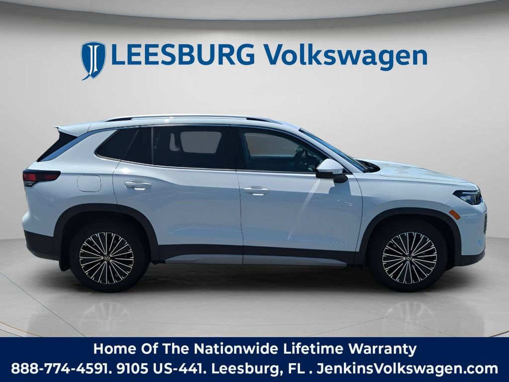 New 2026 Volkswagen Tiguan S FWD image 3