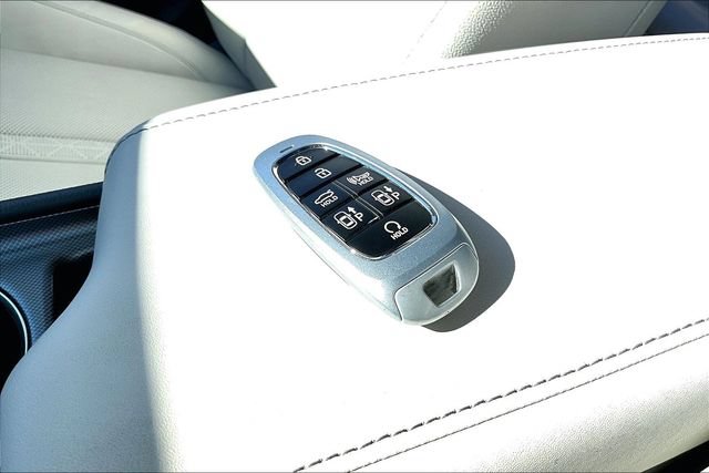 Used 2022 Hyundai Sonata Limited FWD image 35
