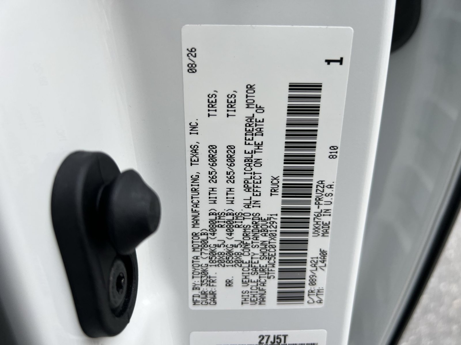 New 2026 Toyota Tundra Platinum w/ TRD Off-Road Package AWD/4WD image 29
