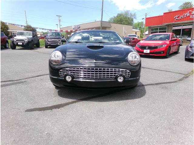 Used 2002 Ford Thunderbird image 2