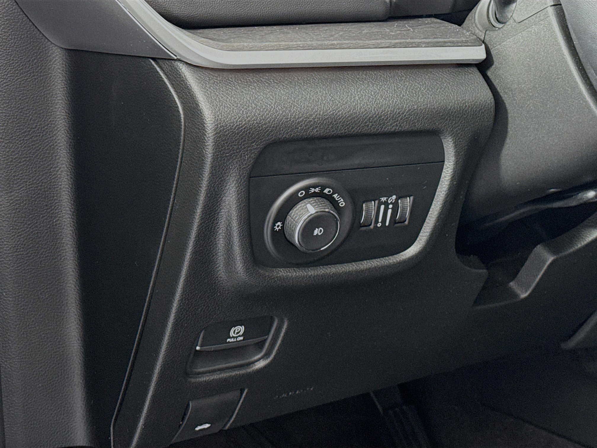 Used 2022 Jeep Grand Cherokee L Limited image 10