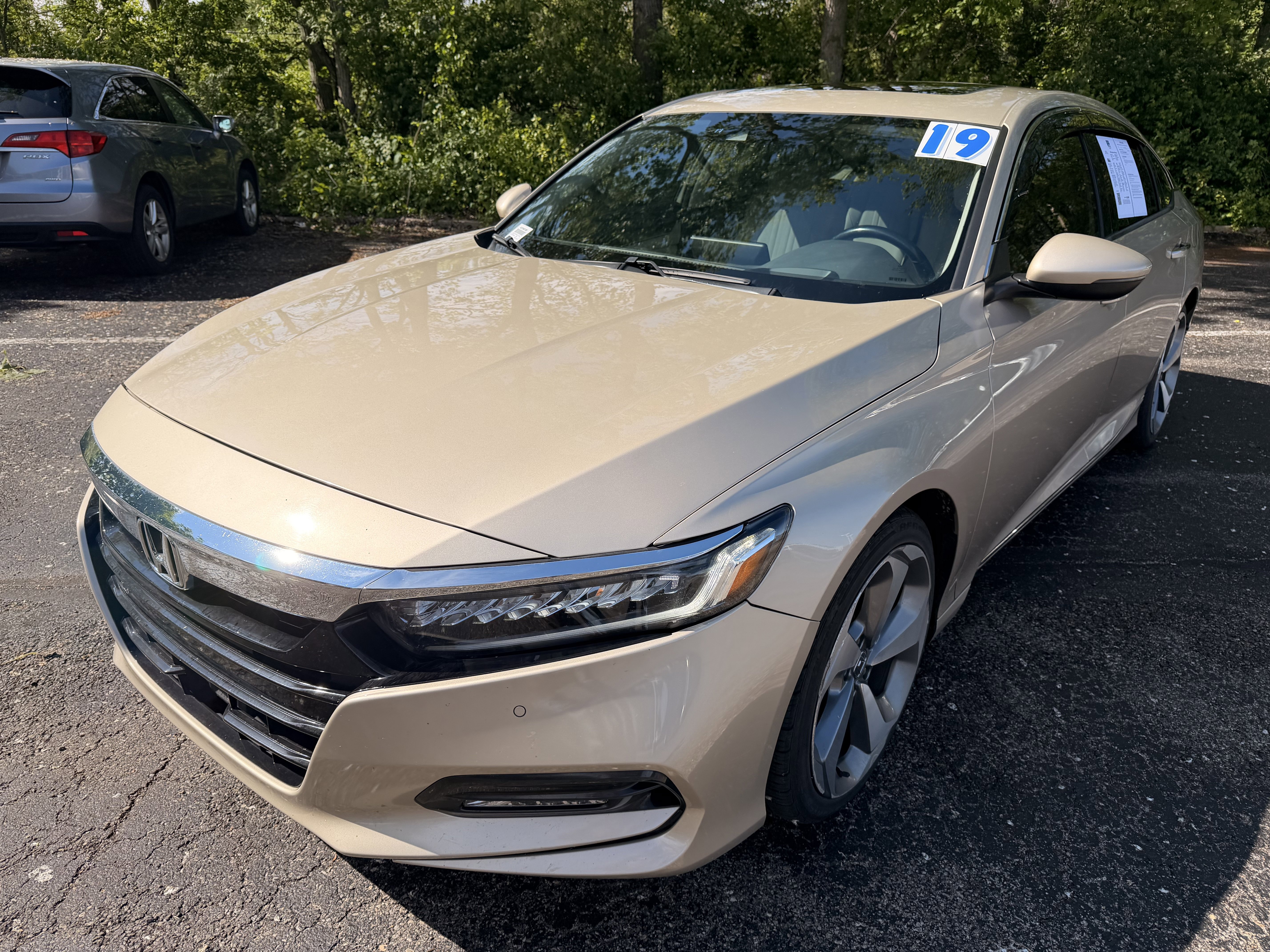 Used 2019 Honda Accord Touring image 7