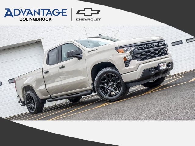 New 2026 Chevrolet Silverado 1500 Custom w/ Turbomax Blackout Package