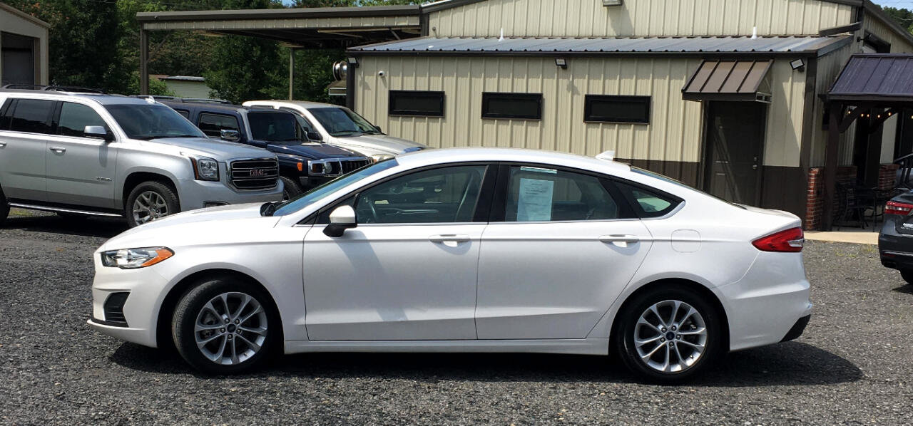 Used 2019 Ford Fusion SE image 3