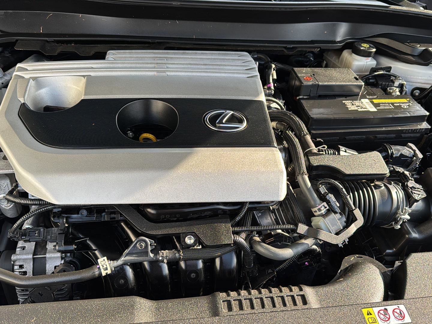 Used 2021 Lexus UX 200 F Sport w/ Accessory Package (Z2) image 31