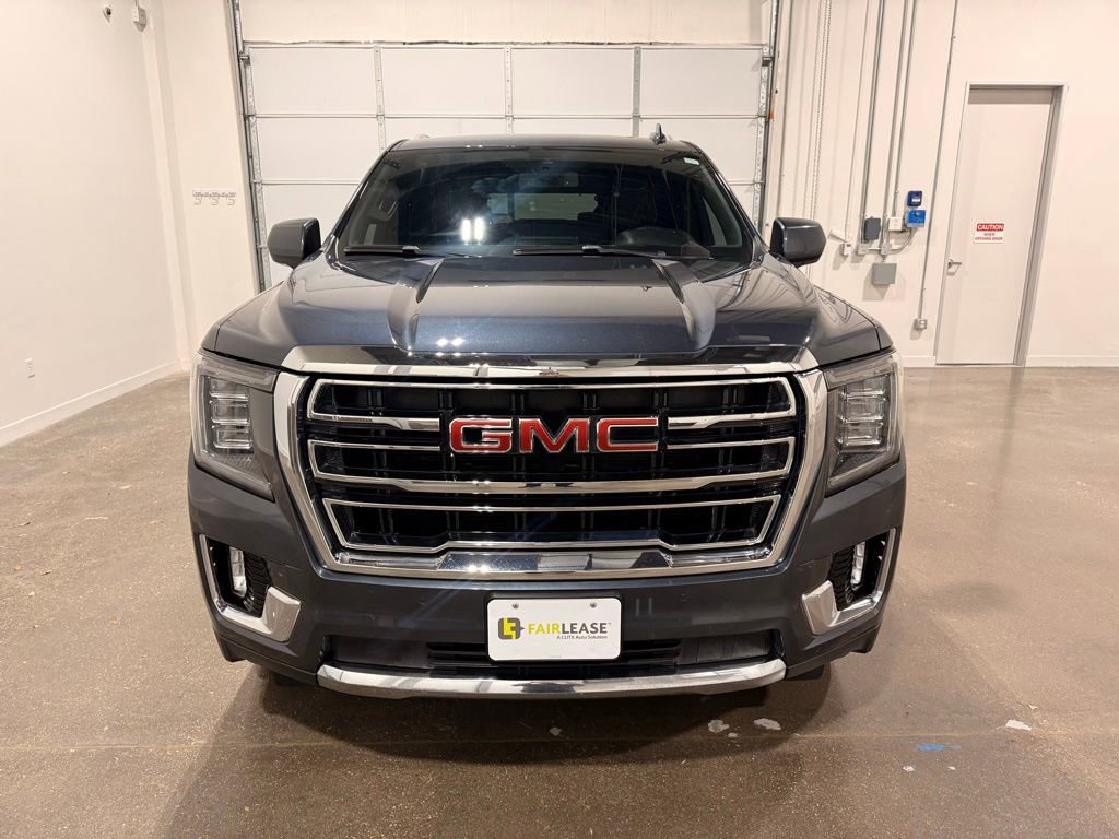 Used 2021 GMC Yukon XL SLT image 2