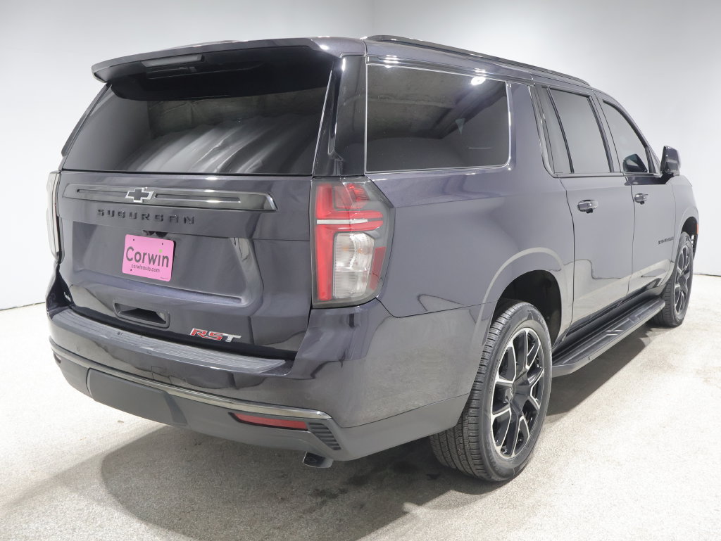 Used 2022 Chevrolet Suburban RST w/ Luxury Package AWD/4WD image 2