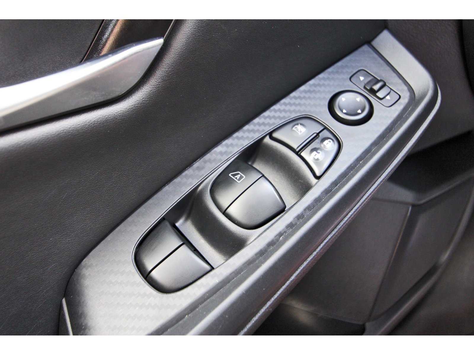 Used 2024 Nissan Sentra SV w/ All-Weather Package FWD image 23