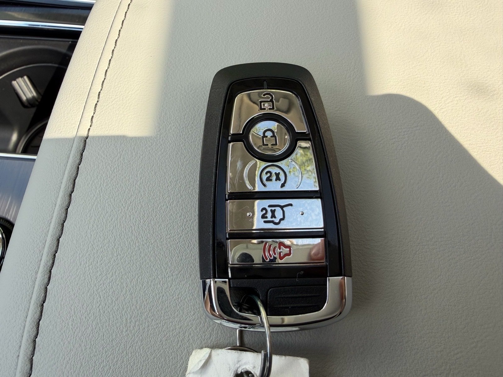 New 2026 Lincoln Aviator Reserve AWD/4WD image 39