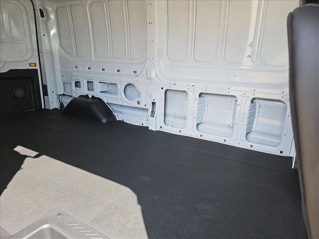 New 2026 Ford Transit 250 148 Medium Roof RWD image 15