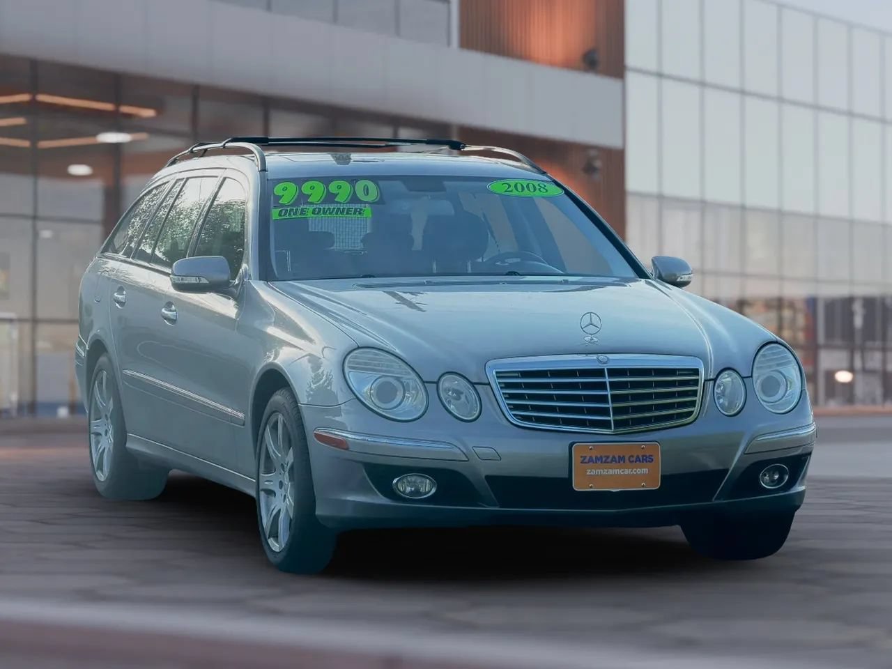 Used 2008 Mercedes-Benz E 350 4MATIC Wagon image 4