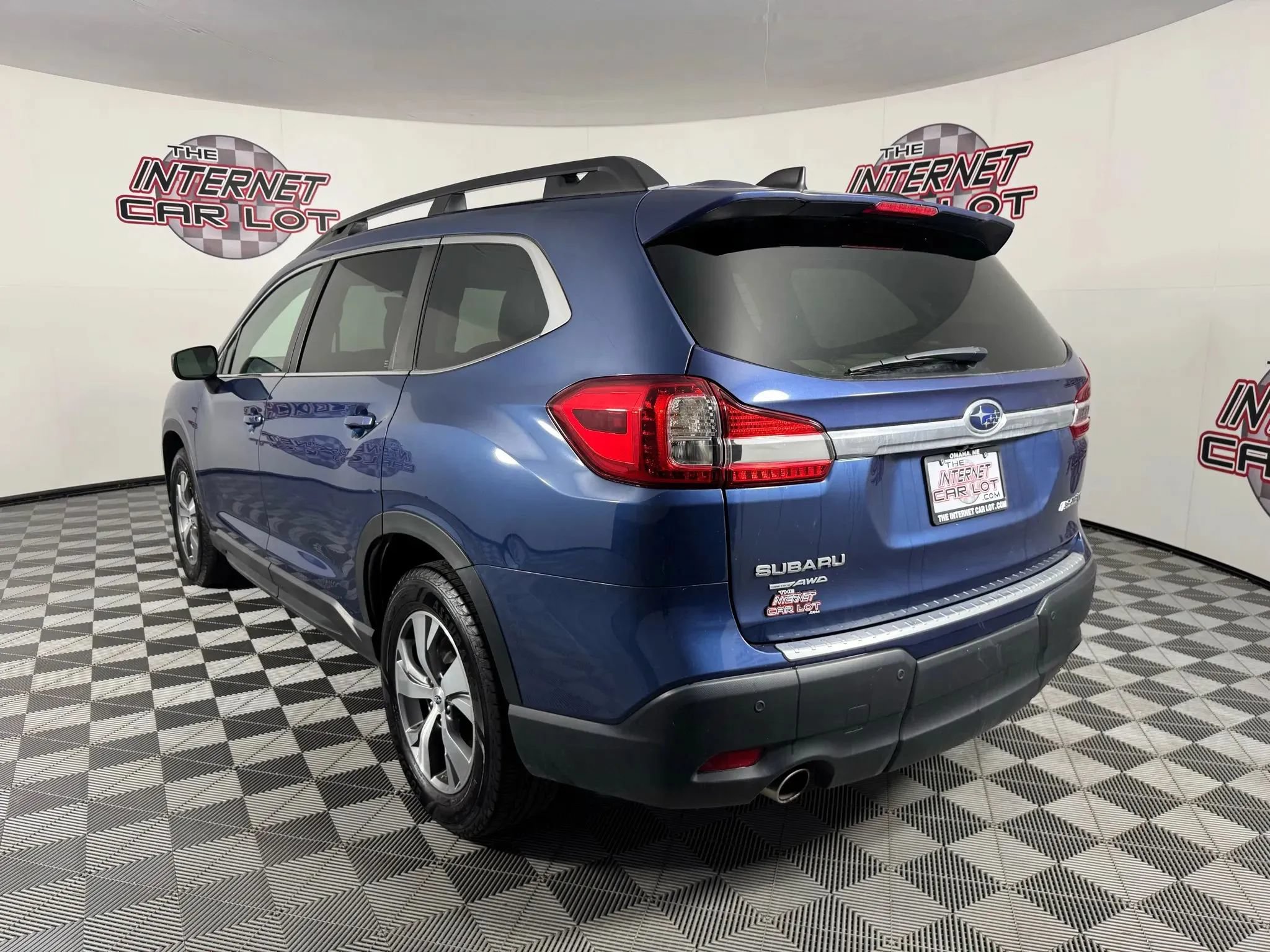 Used 2021 Subaru Ascent Premium w/ Convenience Package AWD/4WD image 5