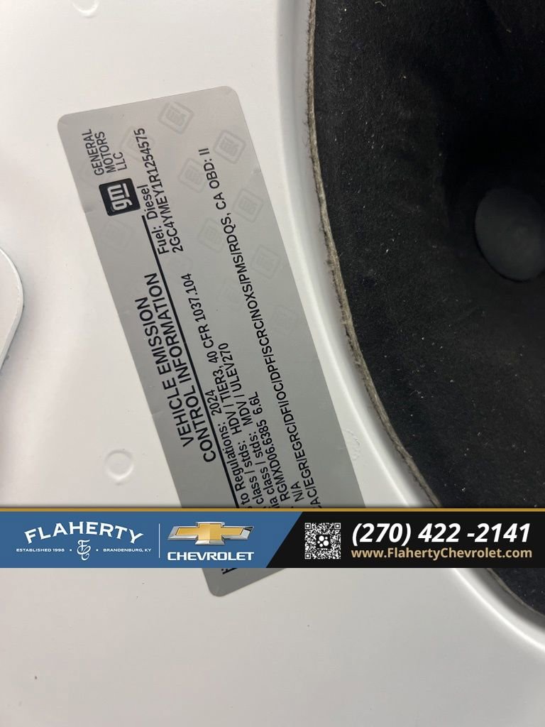 Used 2024 Chevrolet Silverado 2500 Custom w/ Custom Value Package image 17