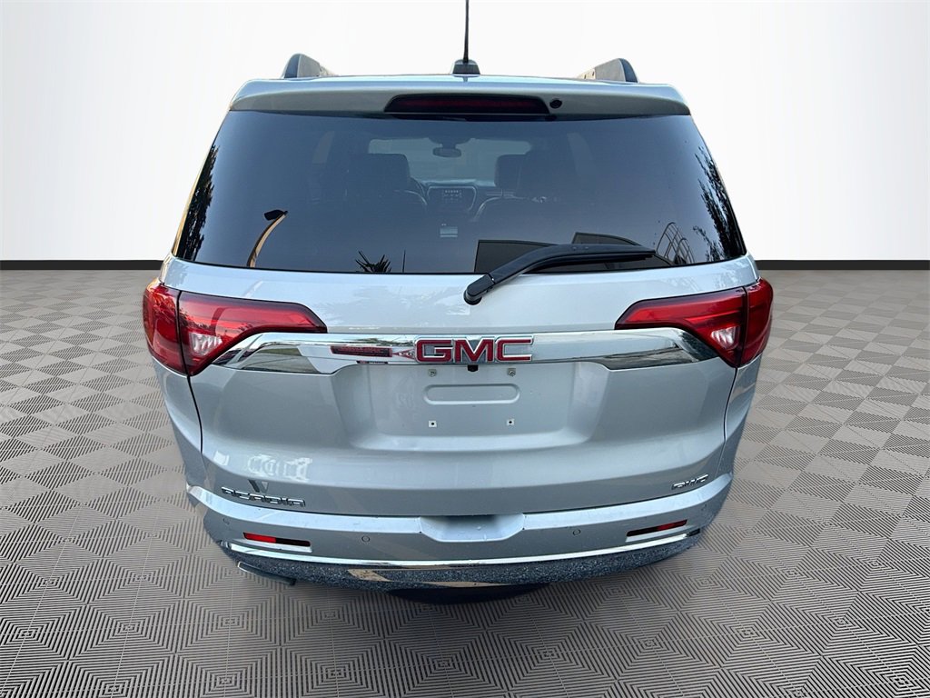 Used 2017 GMC Acadia Denali w/ Technology Package image 7