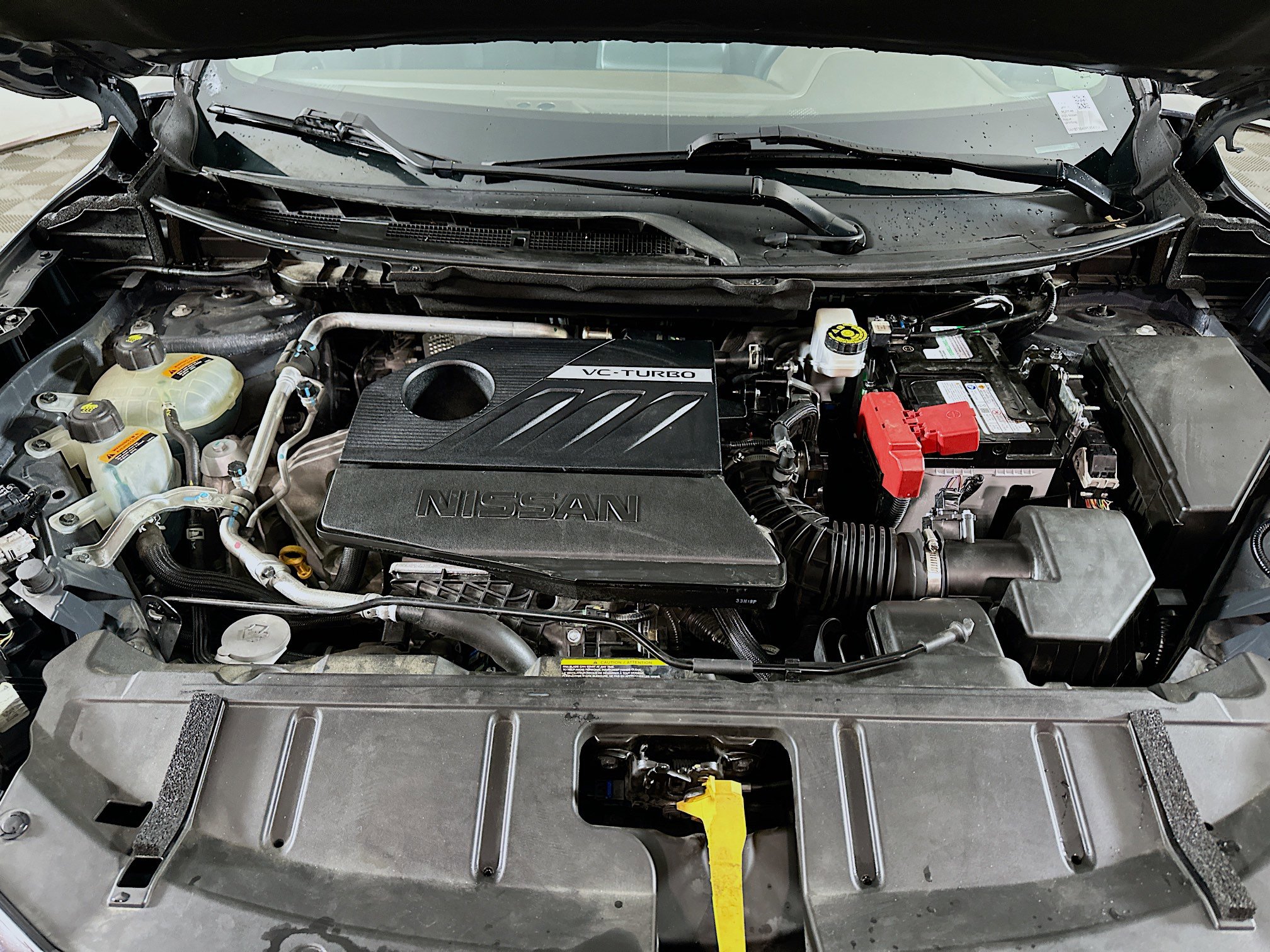 Used 2023 Nissan Rogue SV image 32