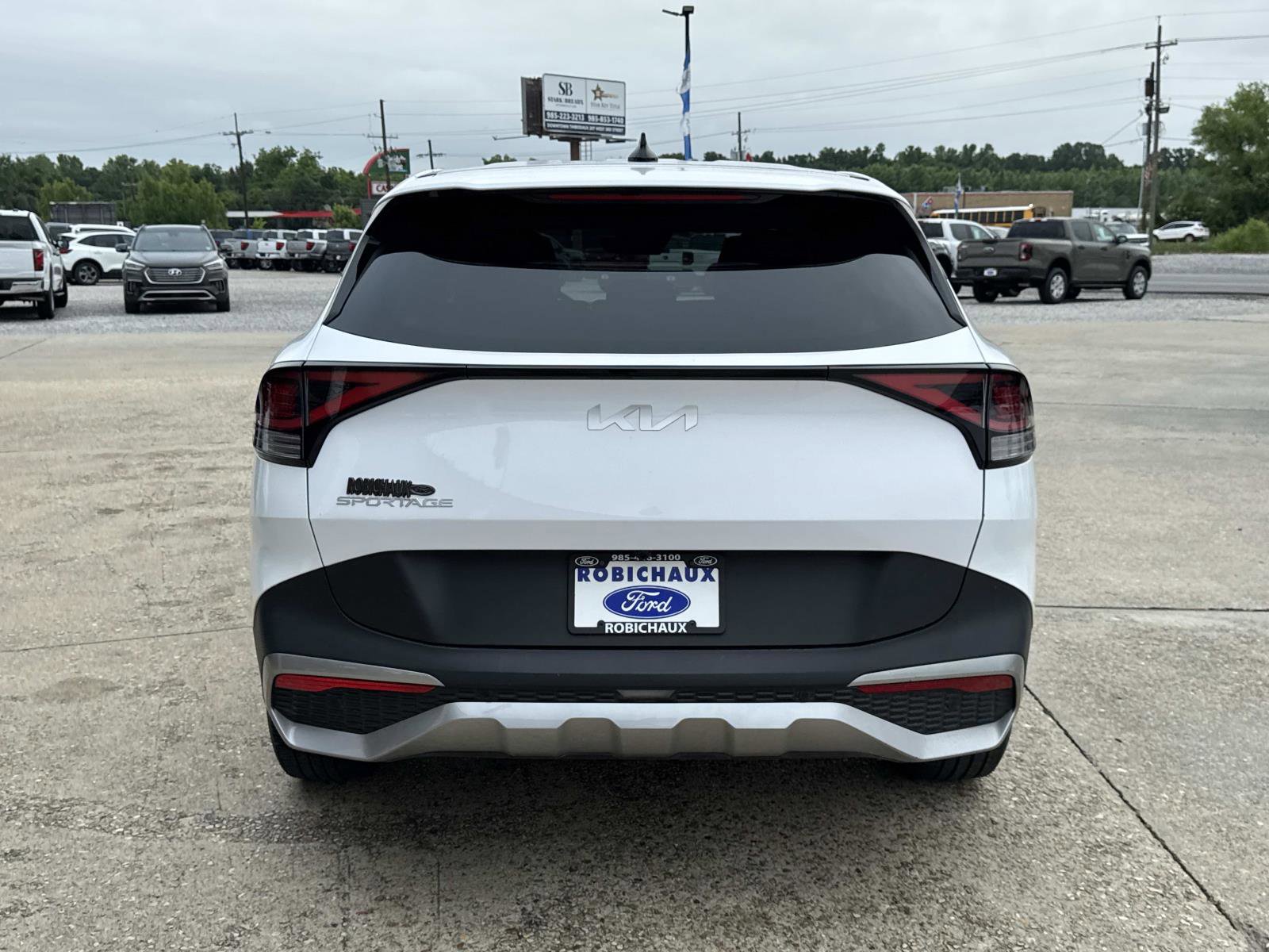 Used 2023 Kia Sportage EX FWD image 6
