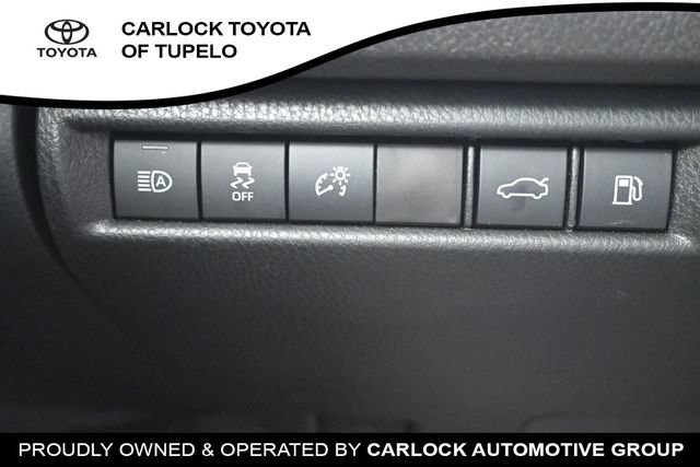Used 2026 Toyota Camry LE FWD image 22