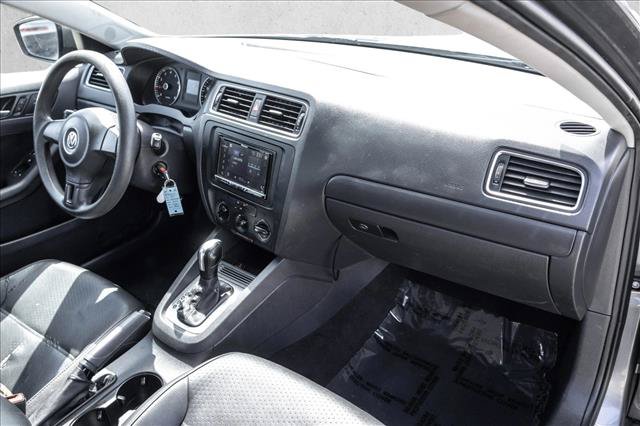 Used 2014 Volkswagen Jetta SE FWD image 20