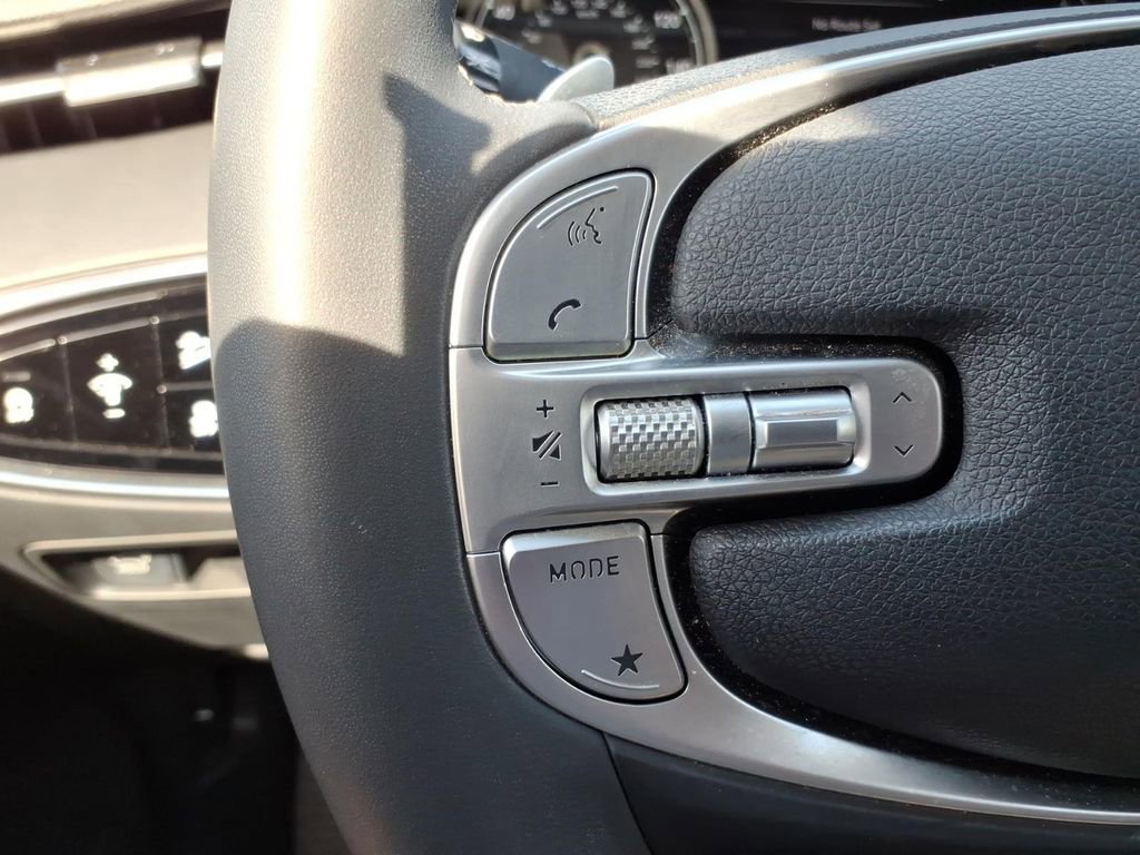 Used 2023 Genesis GV70 2.5T w/ Select Package image 20