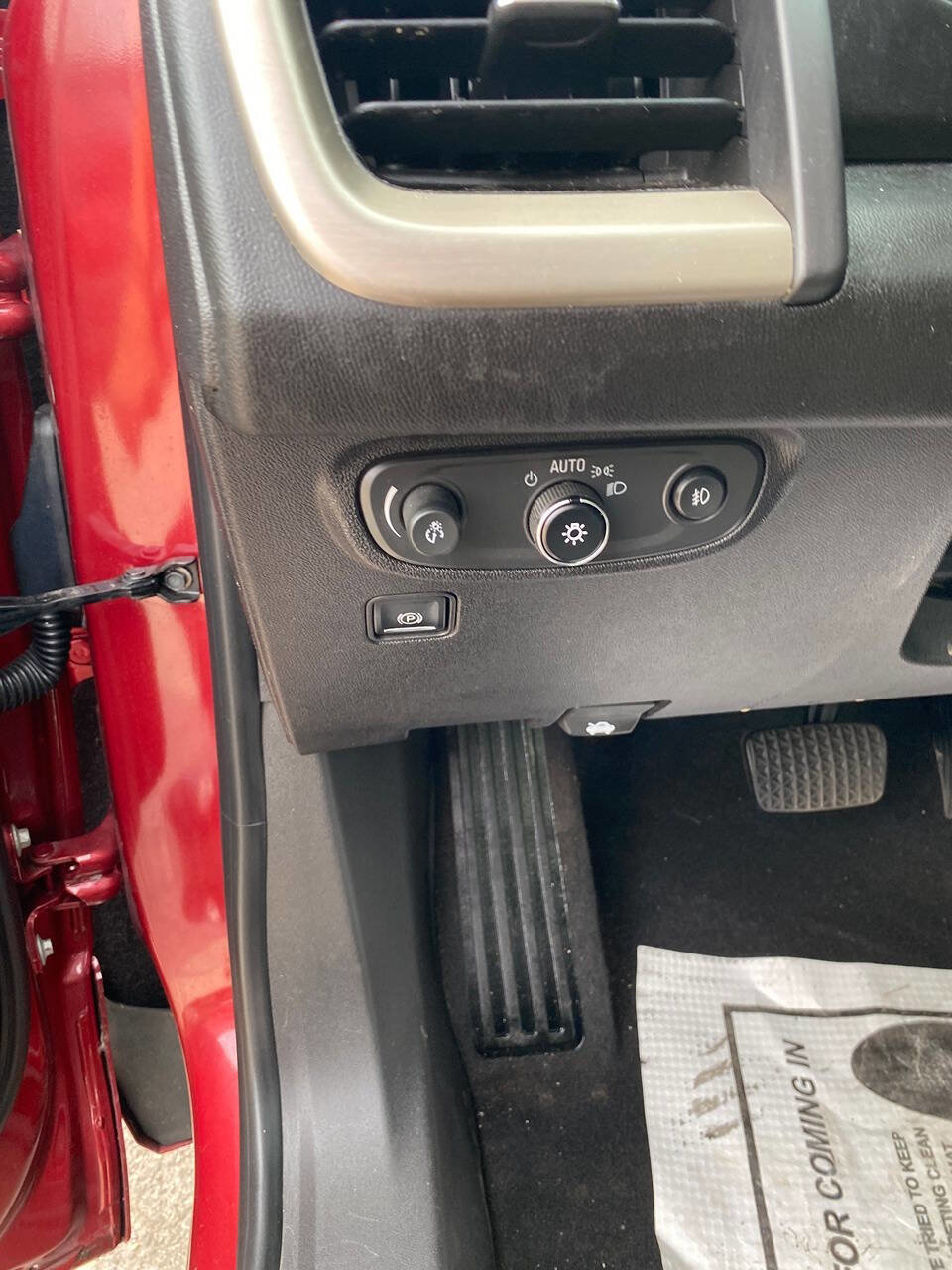 Used 2018 GMC Terrain Denali w/ Driver Alert Package II image 19