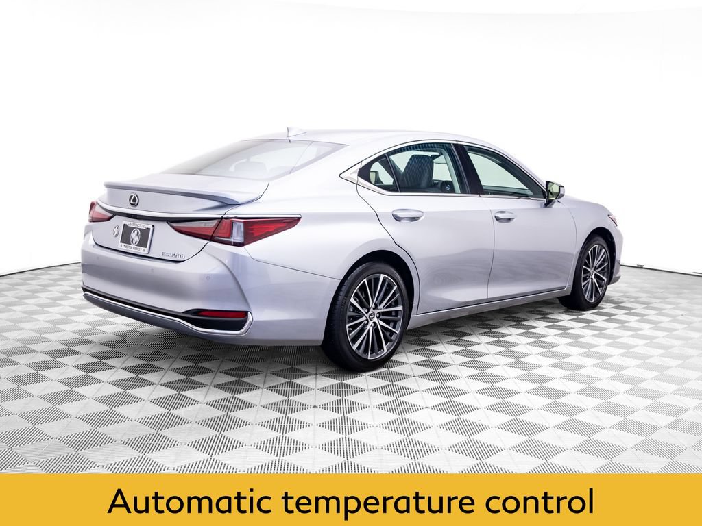 Used 2023 Lexus ES 300h w/ Premium Package FWD image 5