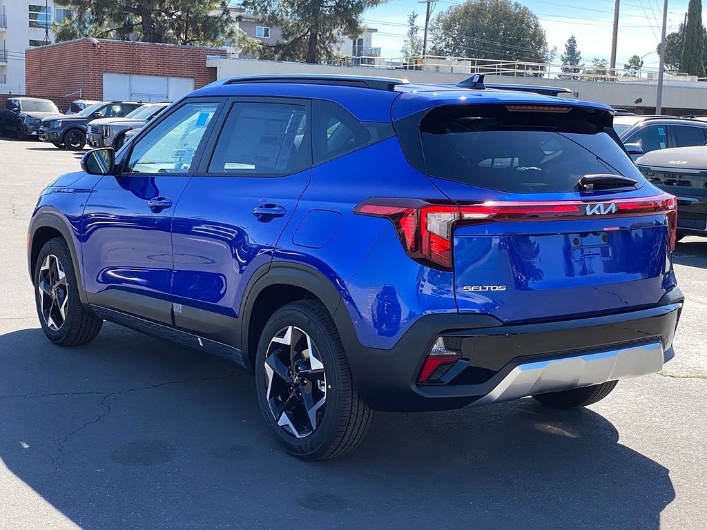 New 2026 Kia Seltos S FWD image 6