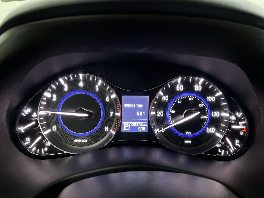 Used 2015 INFINITI QX80 2WD w/ Deluxe Technology Package image 19