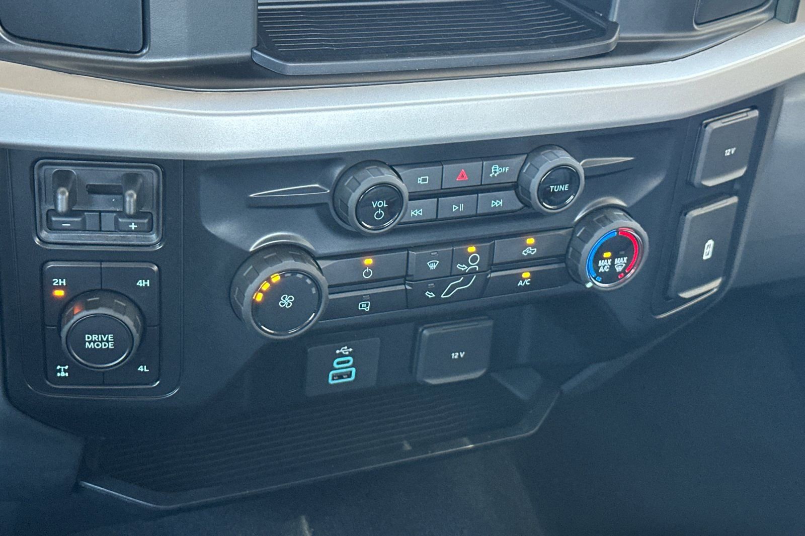 New 2026 Ford F250 XL w/ STX Appearance Package image 19