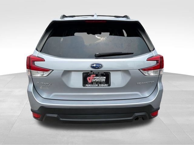 Used 2021 Subaru Forester Premium AWD/4WD image 6