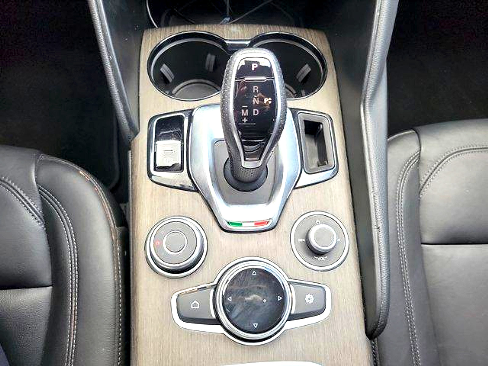 Used 2023 Alfa Romeo Giulia Ti w/ Active Assist Plus Package RWD image 30