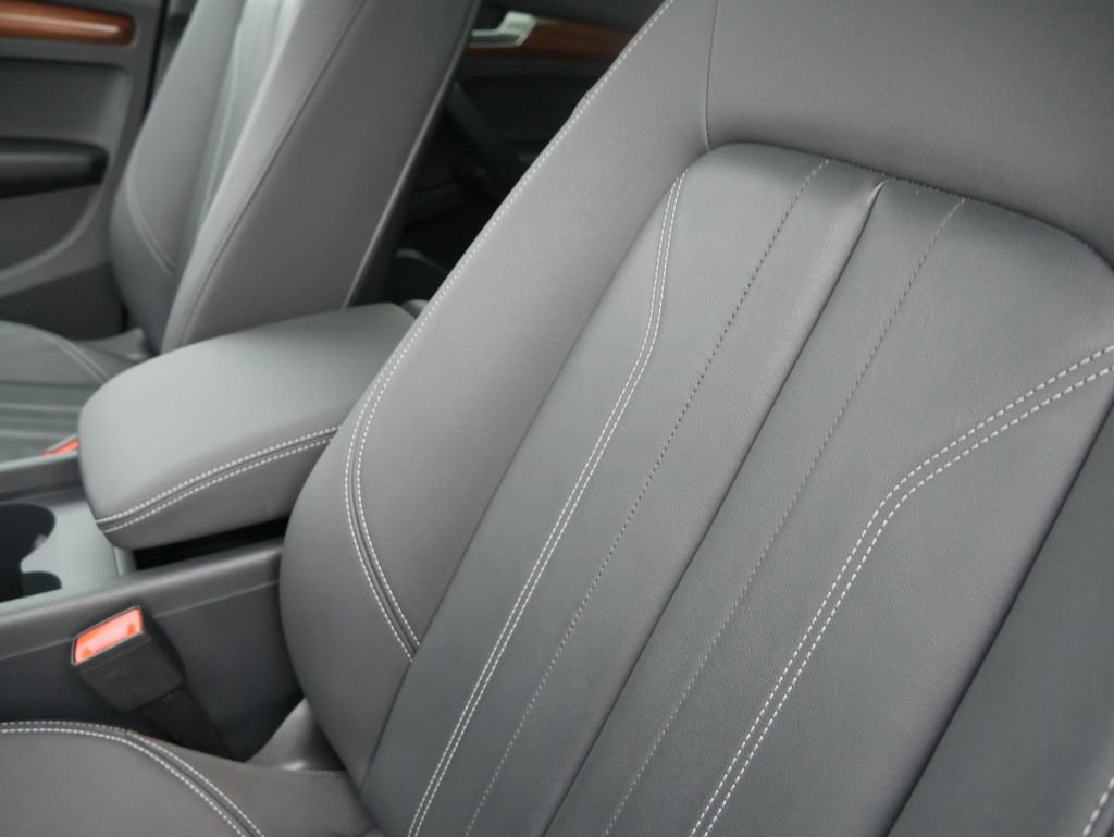 Certified 2023 Audi Q5 2.0T Premium w/ Convenience Package image 20