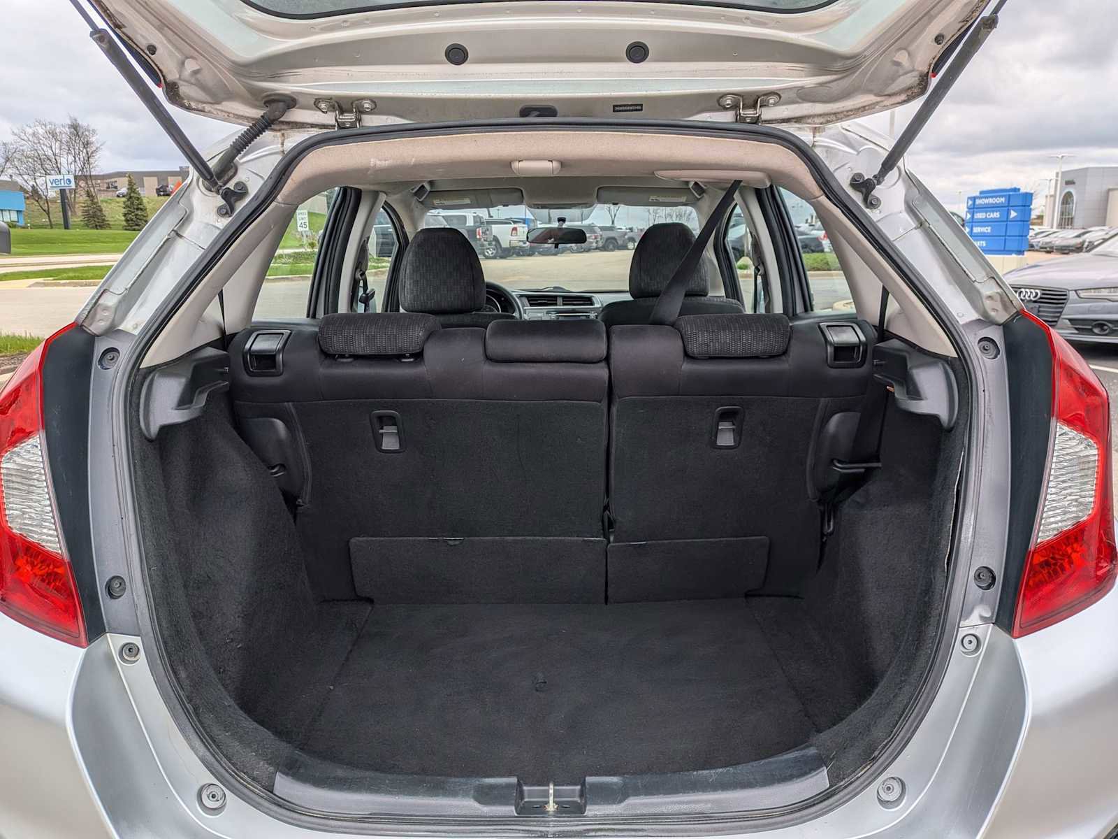 Used 2015 Honda Fit LX image 30