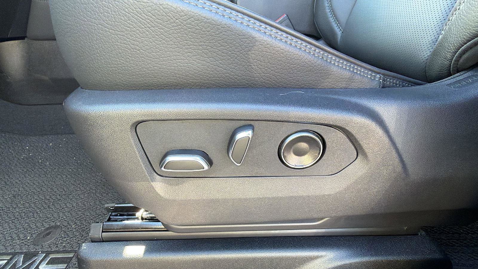 New 2026 GMC Yukon Denali image 19