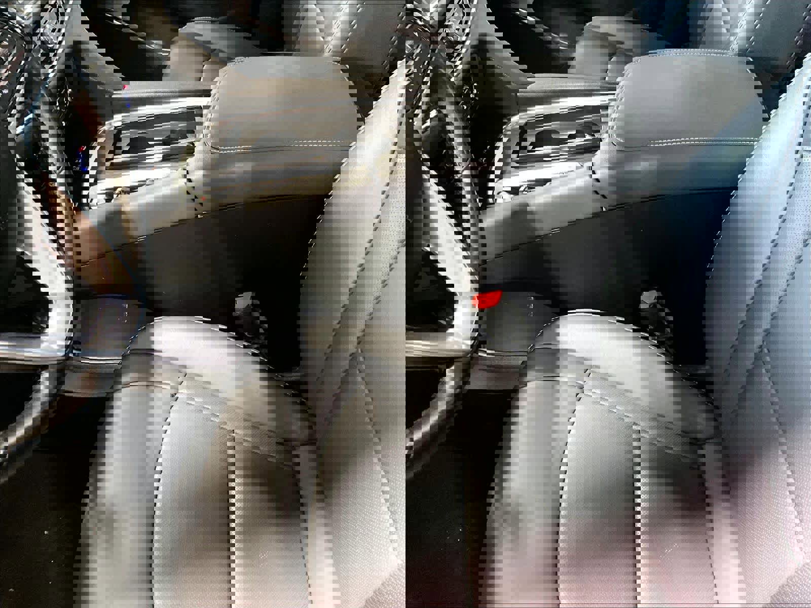 Certified 2024 Buick Enclave Essence w/ Experience Buick Package image 21