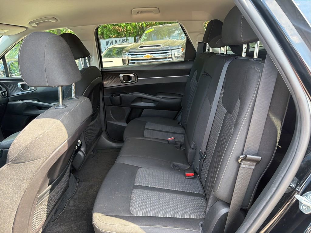 Used 2021 Kia Sorento LX FWD image 23