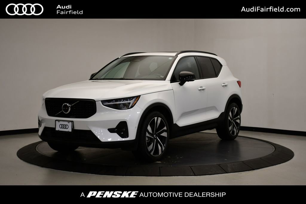 Used 2023 Volvo XC40 B5 Plus w/ Driver Assist Package