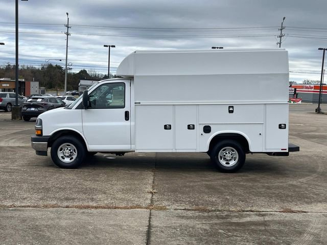 New 2025 Chevrolet Express 3500 w/ Power Convenience Package image 10