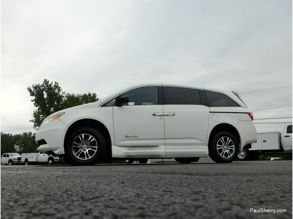 Used 2013 Honda Odyssey EX-L image 30