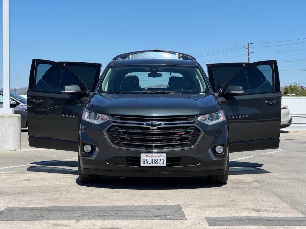 Used 2020 Chevrolet Traverse RS w/ LPO, Floor Liner Package FWD image 29