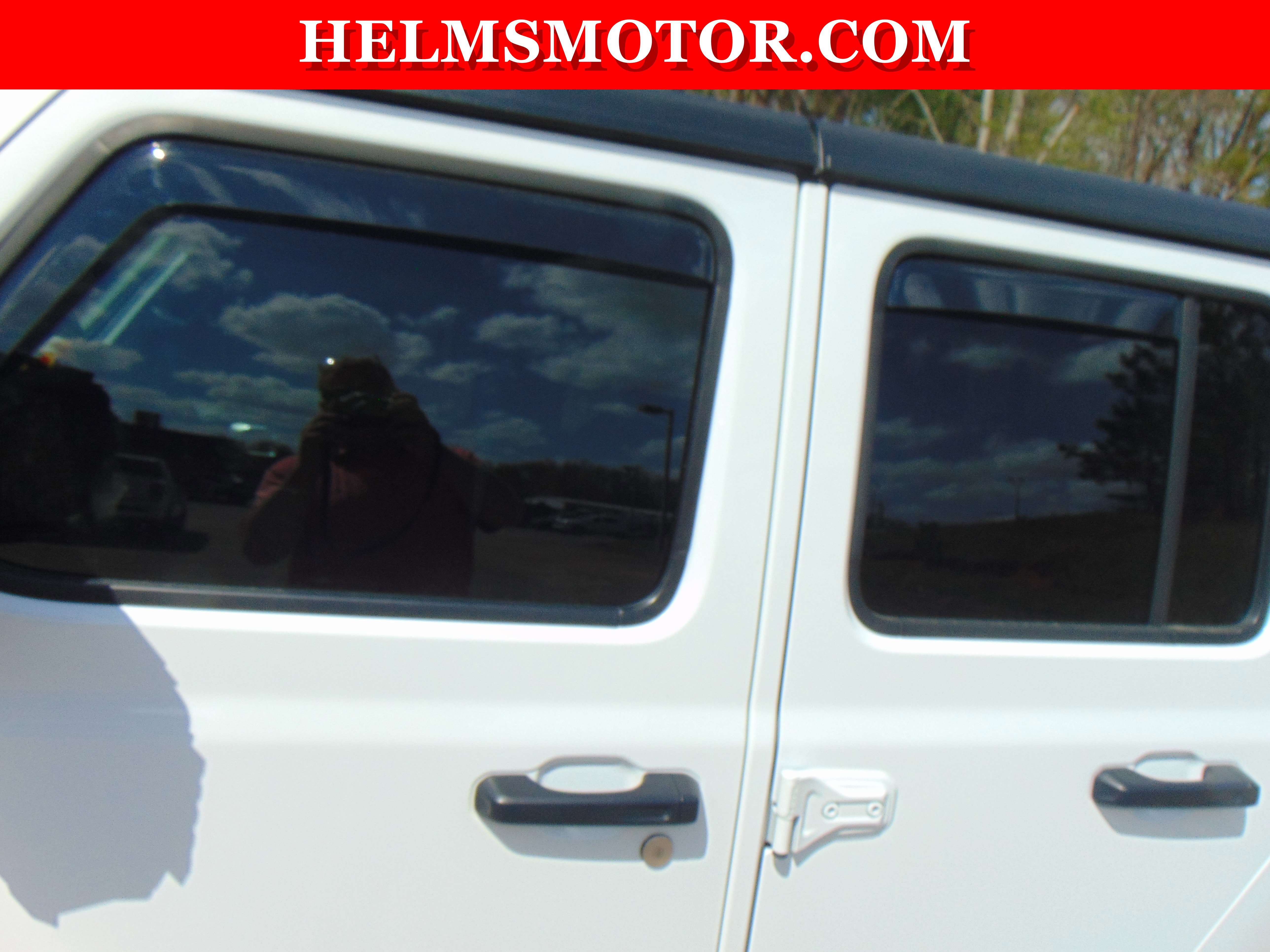 Certified 2021 Jeep Gladiator Willys image 27