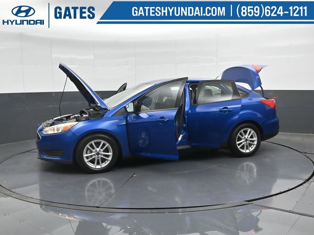 Used 2018 Ford Focus SE image 48