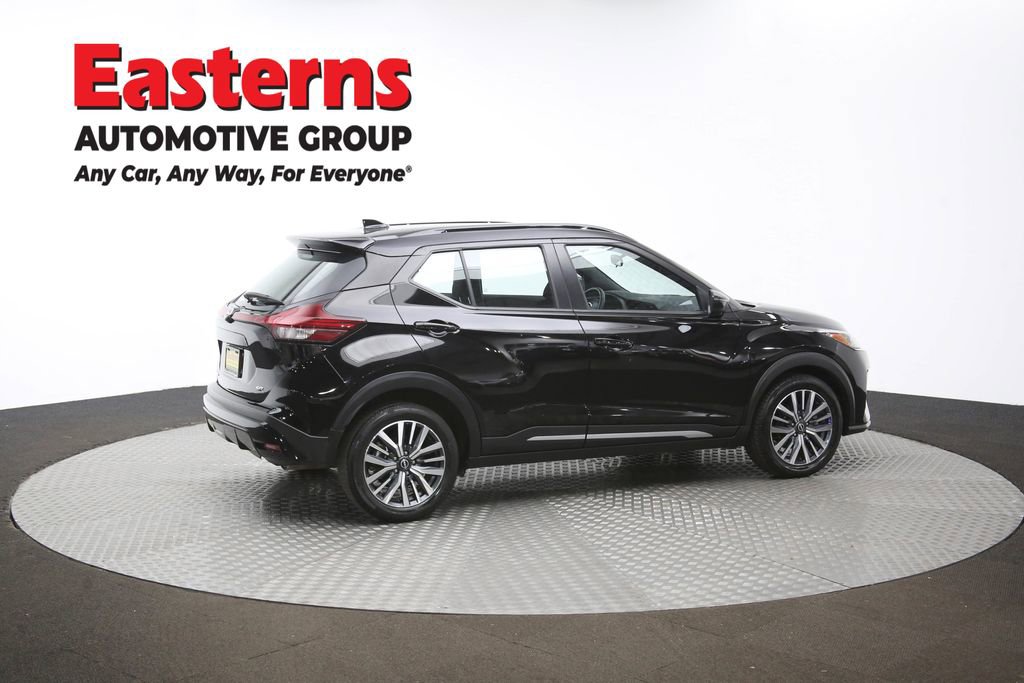 Used 2024 Nissan Kicks SR image 42