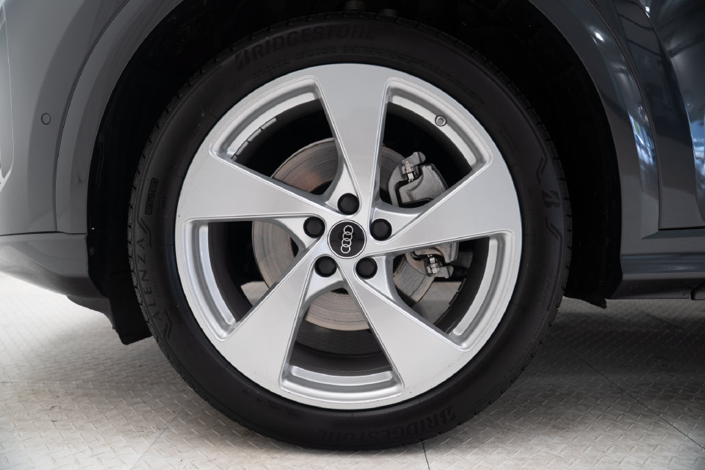 Certified 2025 Audi Q5 Prestige AWD/4WD image 42