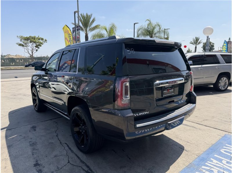 Used 2016 GMC Yukon Denali w/ Open Road Package AWD/4WD image 4