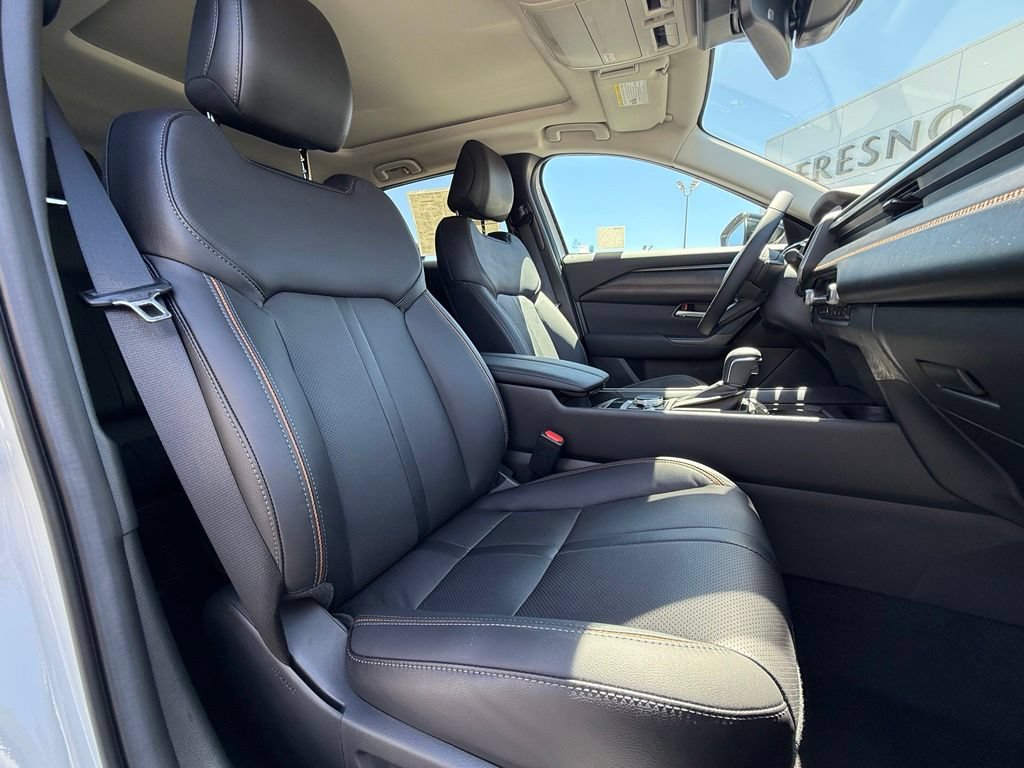 New 2026 MAZDA CX-50 AWD 2.5 Hybrid w/ Weather Package image 16