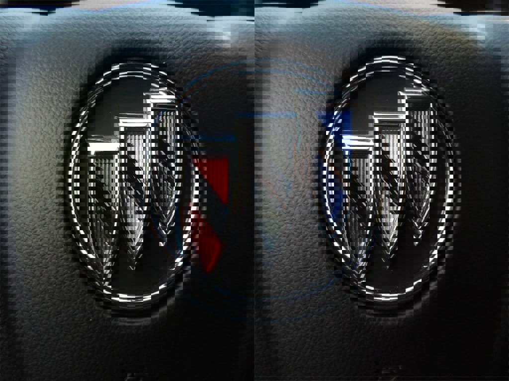 Certified 2023 Buick Enclave Avenir w/ Avenir Technology Package image 26