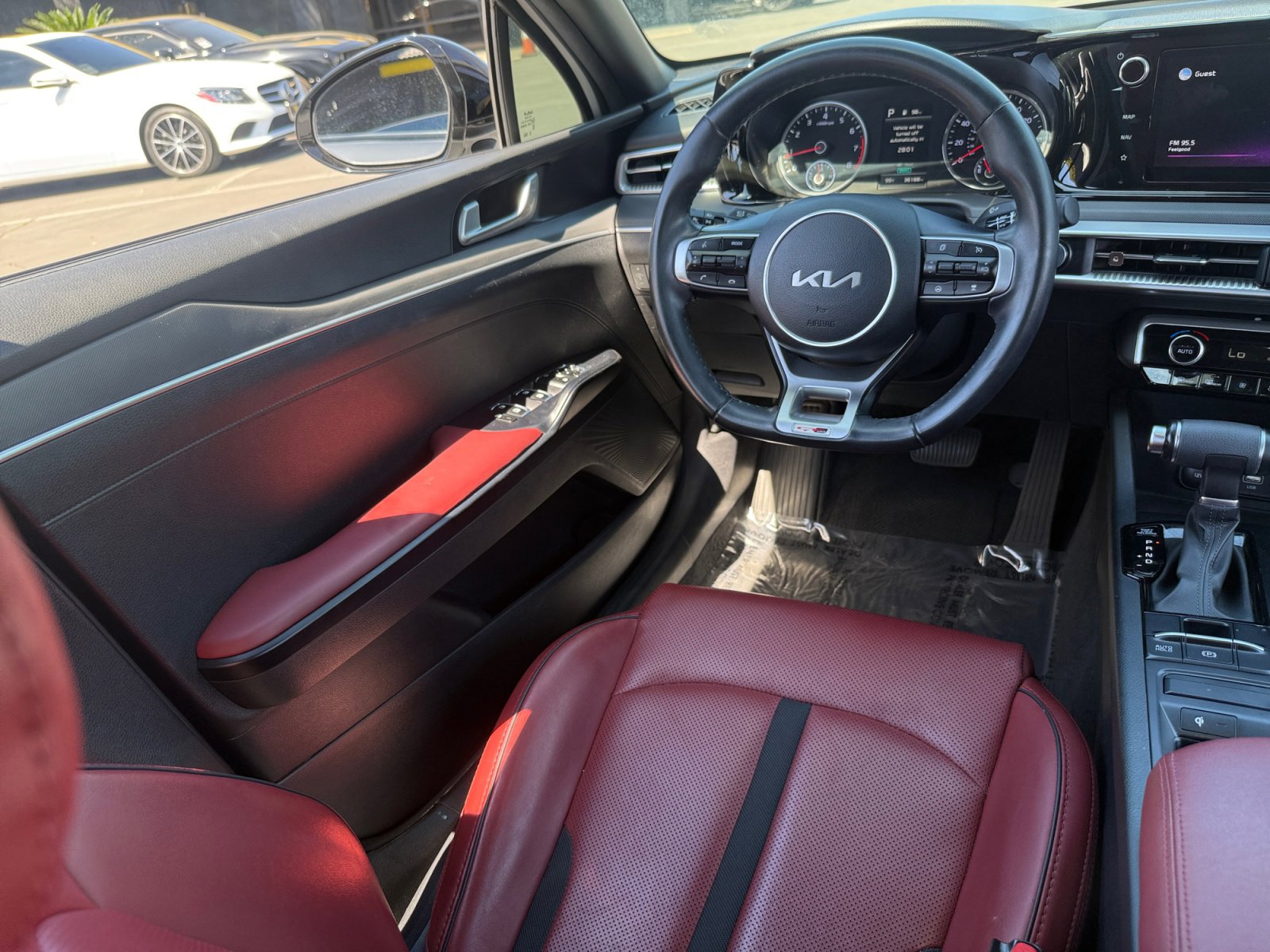 Used 2022 Kia K5 GT-Line w/ GT-Line FWD Premium Package image 18