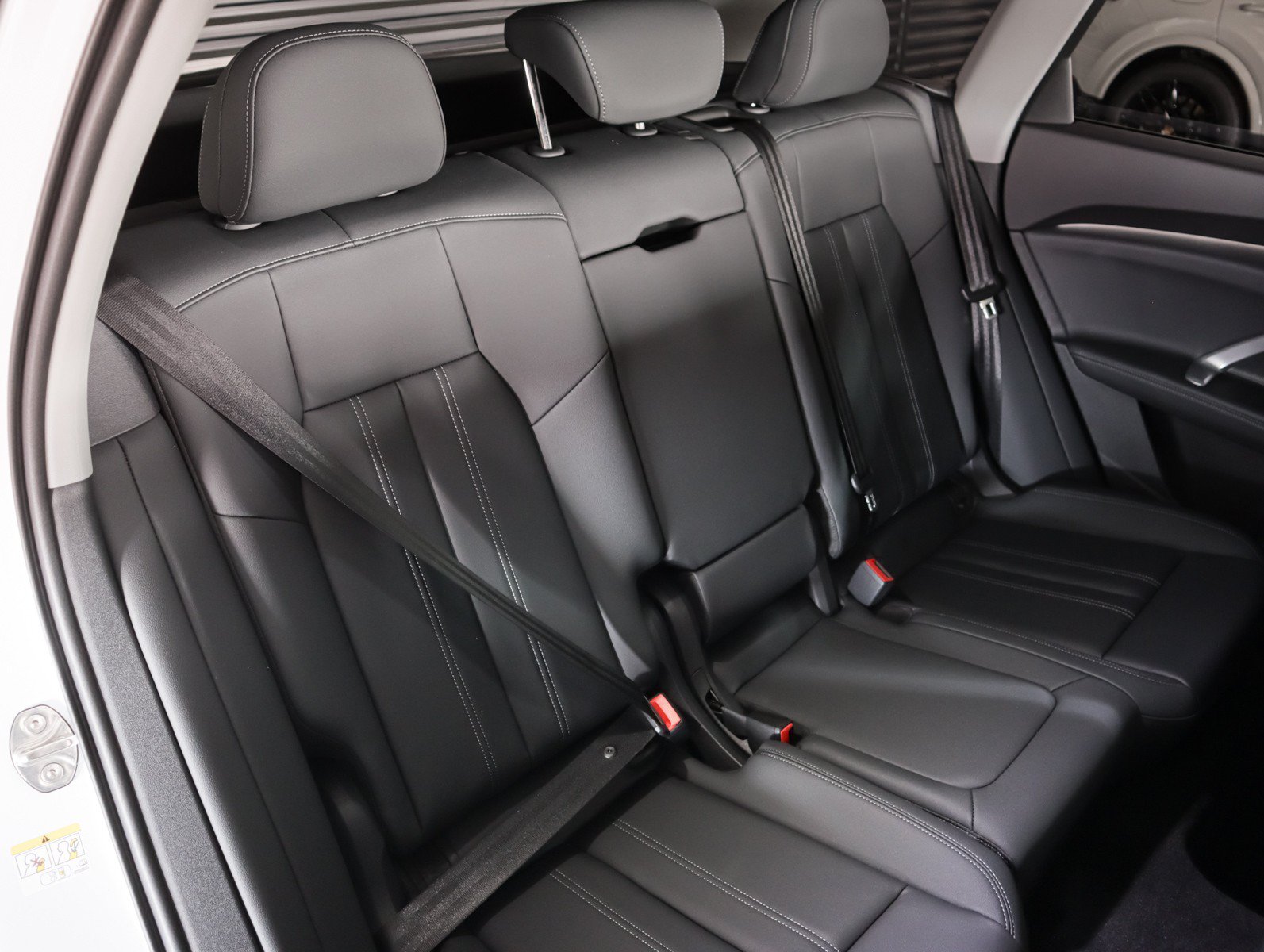 New 2026 Audi Q5 Premium AWD/4WD image 11