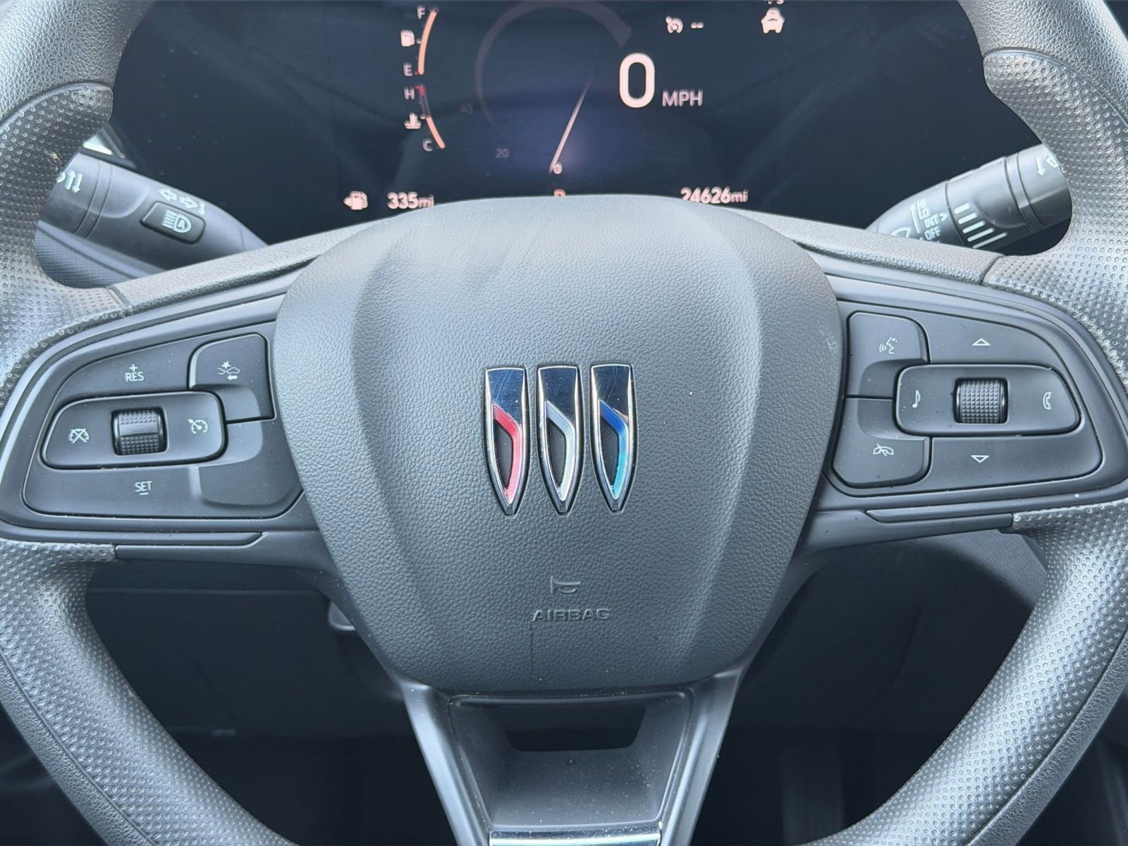 Used 2025 Buick Envista Preferred image 27